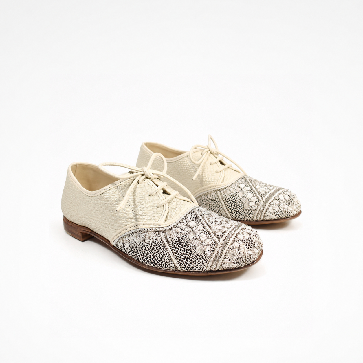 ESMERALDA BROGUE