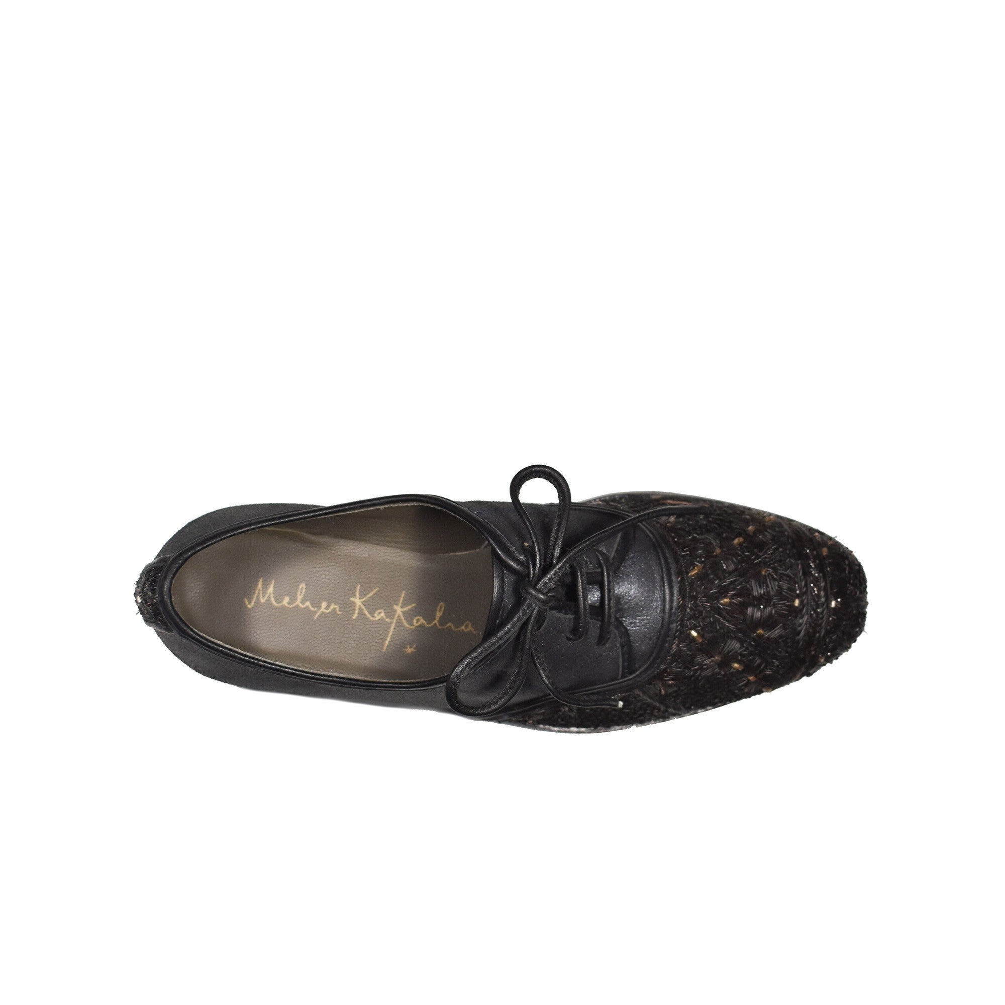 Lace-up brogues in glossy leather with hand-embroidered toe – top view