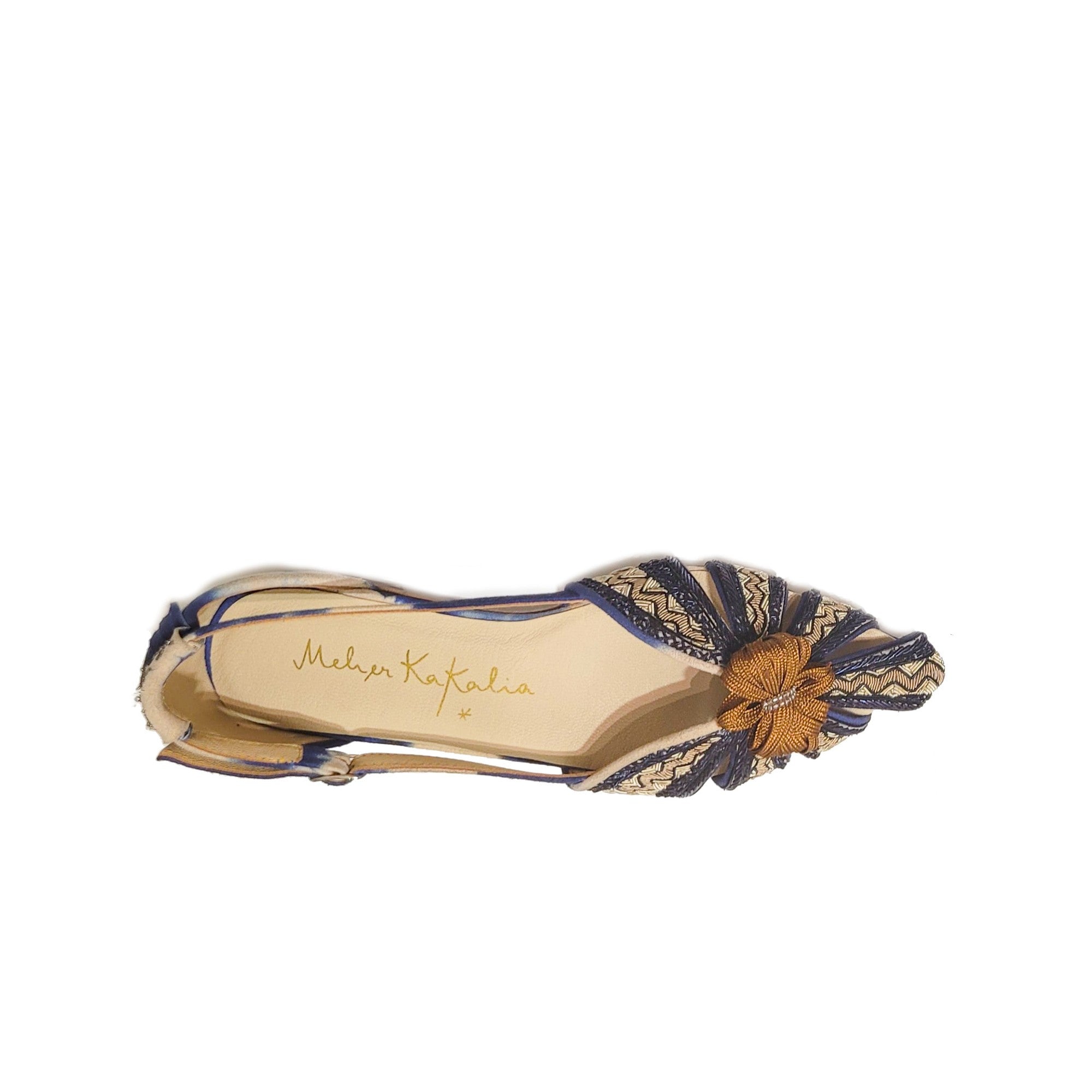 Handcrafted pointed slingback flats, beautifully embroidered for a vintage-inspired look, perfect for parties or celebrations.