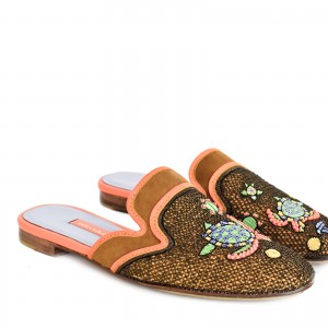 Darwin Slippers with metal coil turtle embroidery. Sustainable and elegant handmade slippers for your summer wardrobe.
