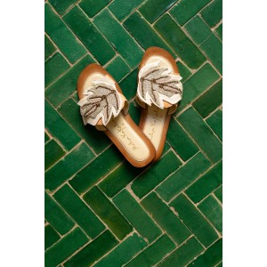 Hand embroidered white resort slides with palm leaf designs. Ideal for beach days, Miami, and tropical destinations.
