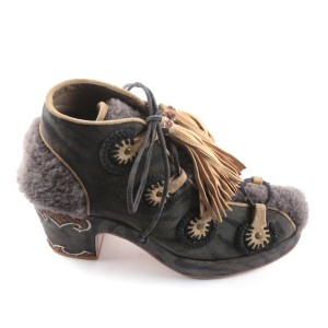 Trumpeteer | Meher Kakalia