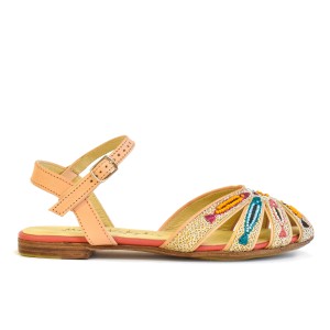 These beautiful sandals feature eco-leather straps and vibrant embroidery, ideal for tropical vacations and beach parties.