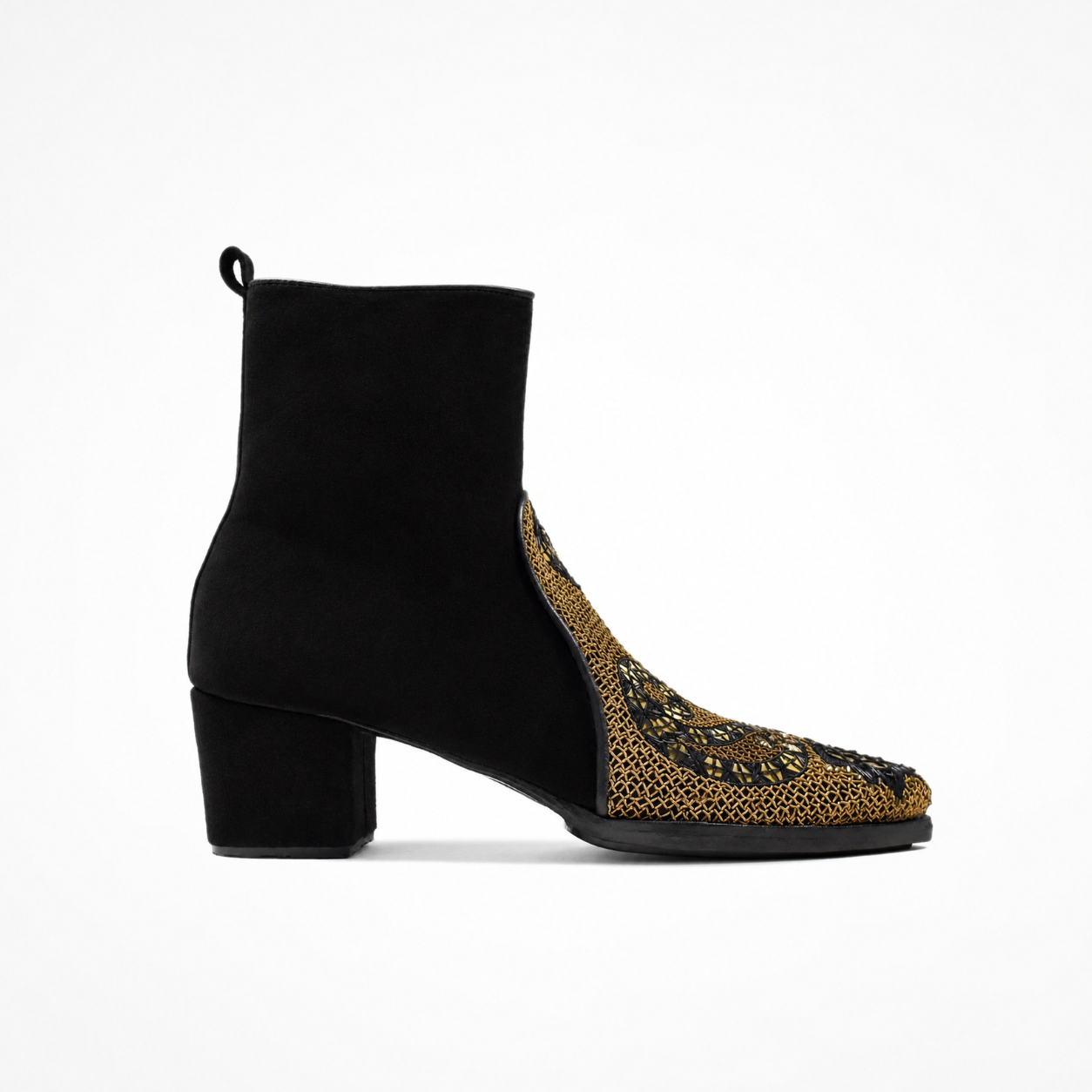 QUEEN PHYLLIS POINT HEELED BOOT