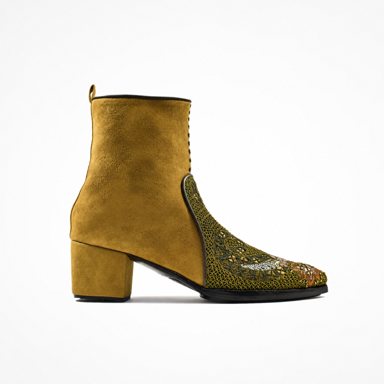 QUEEN PHYLLIS POINT HEELED BOOT